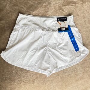 NWT Spyder Women's Athletic White Shorts Size L